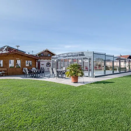 5 Sterne Sissi Lejlighed Übersee
